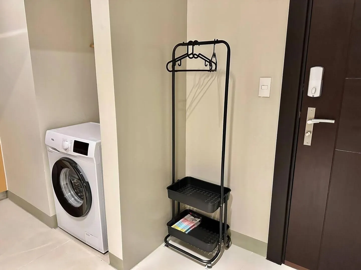 Private Condo Unit In Uptown Parksuites I & II Manila Apartment