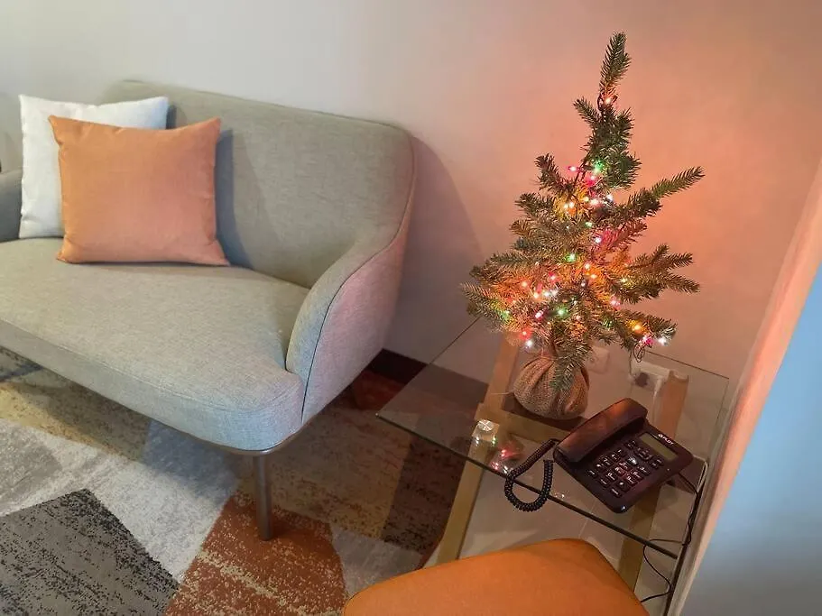 Private Condo Unit In Uptown Parksuites I & II Manila Apartment