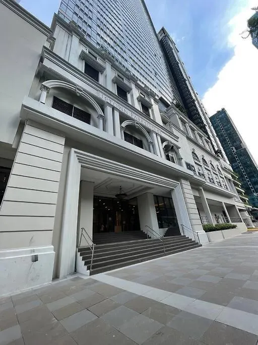 Private Condo Unit In Uptown Parksuites I & II Manila
